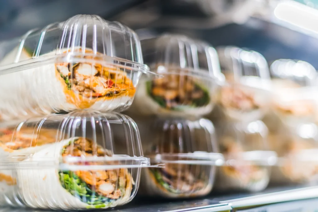 <strong>รู้จักกับบรรจุภัณฑ์ Food Packaging ตัวช่วยสำคัญของอุตสาหกรรมอาหาร</strong> 3 food packaging
